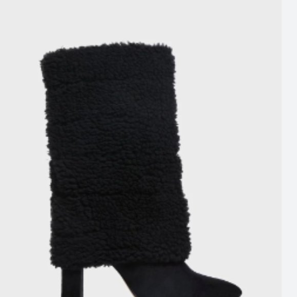 Lavish Life Faux Fur Boots  Size 7 - Picture 4 of 5